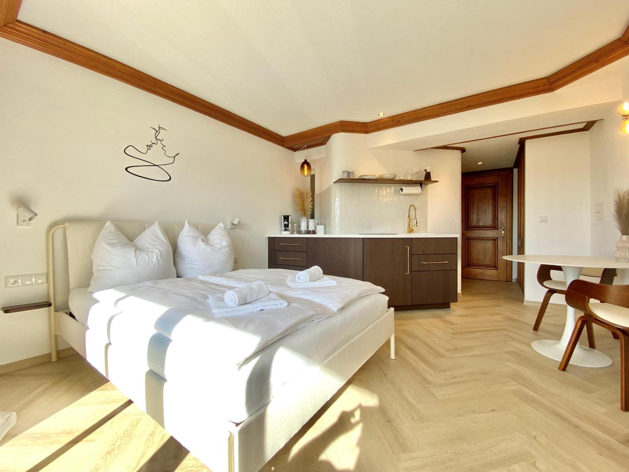 Best Butler I Romantic 4Two I Kueche I Balkon I Parken I Schlossblick Fussen Exterior photo